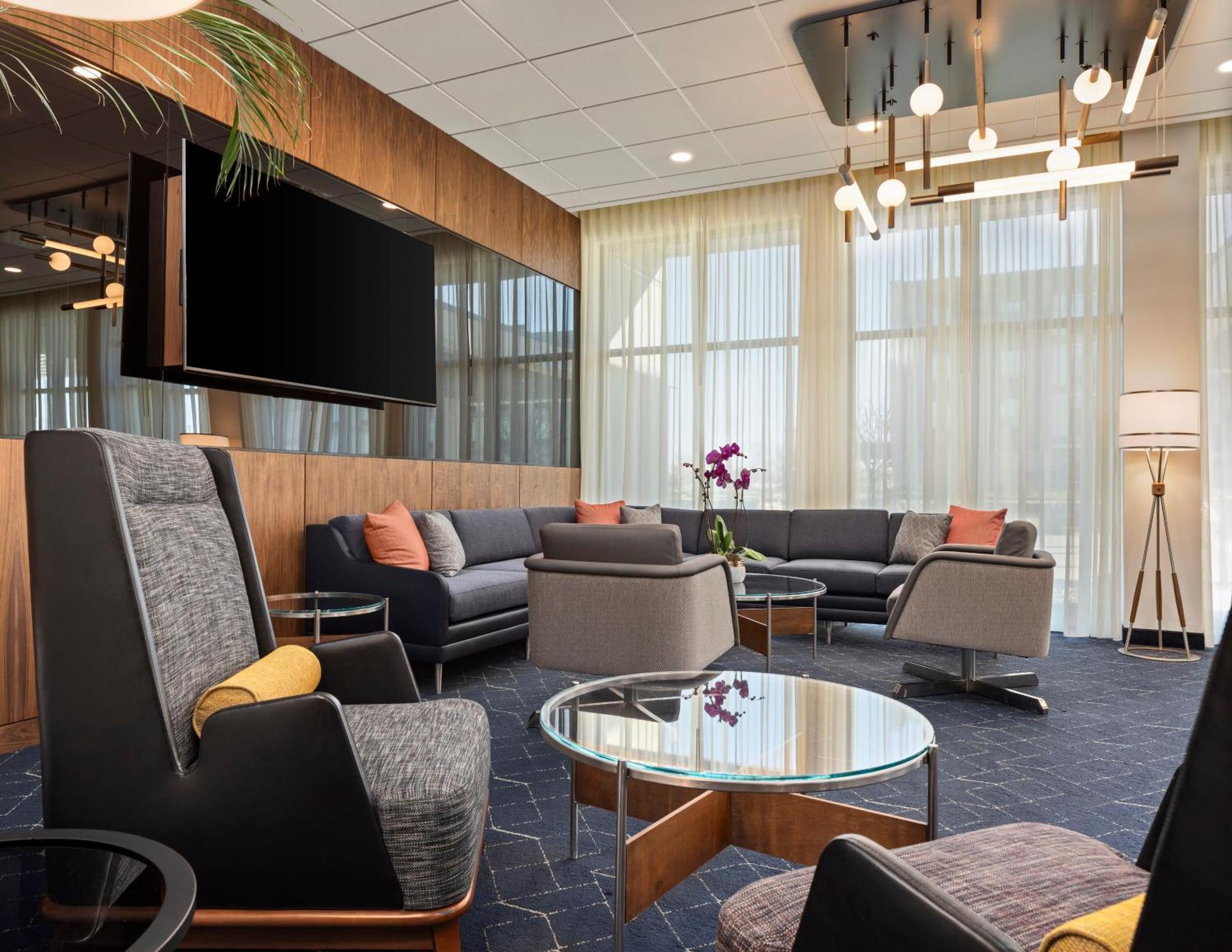 Courtyard By Marriott Bettendorf Exterior foto